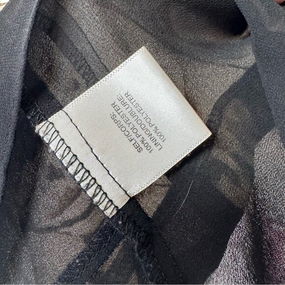 Rose + Olive tank top blouse roses cream Floral Sleeveless Top - Beige and Black - Picture 7 of 13